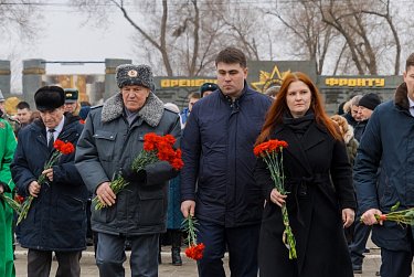 В День Неизвестного Солдата оренбуржцы почтили память героев